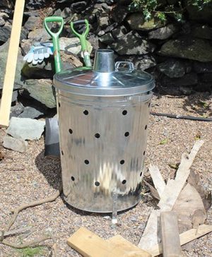 Large Garden Incinerator 75L