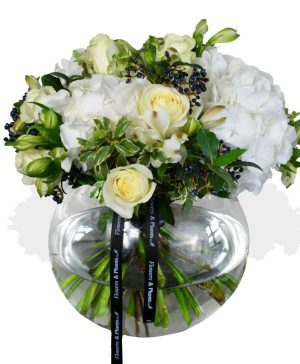 Garden White Pearls Flowers & Plants Co.